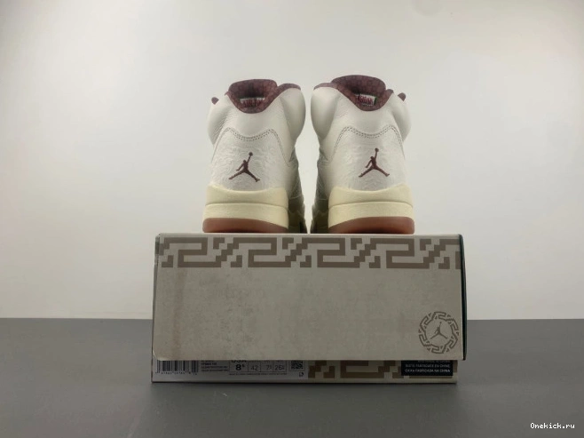 One Kick Grito Jordan Air HF8833-100 5 El 0817